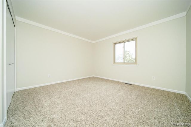 547 Orchard Street, Wyandotte, MI 48192