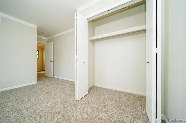 547 Orchard Street, Wyandotte, MI 48192