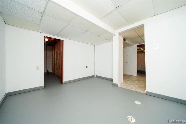 547 Orchard Street, Wyandotte, MI 48192