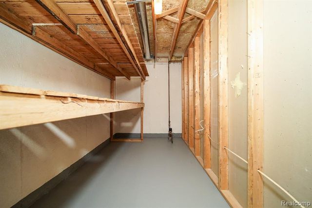 547 Orchard Street, Wyandotte, MI 48192