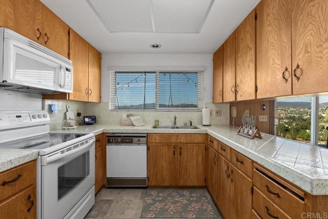 3254 Grand Avenue, San Marcos, CA 92078