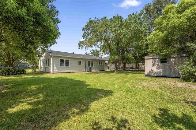 535 W School St Street, Lake Charles, LA 70605