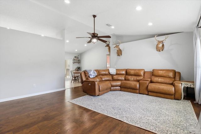 3085 W HAMPSHIRE BOULEVARD, Citrus Springs, FL 34433