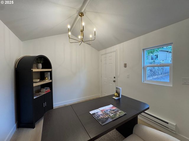 4827 Se 86TH Ave, Portland, OR 97266