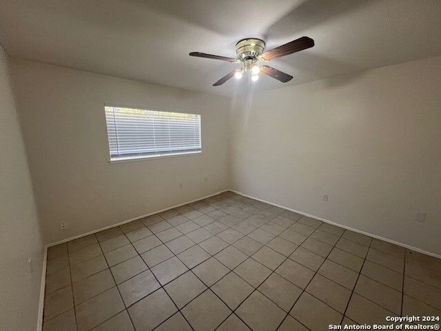 7705 Marigold Trace, Live Oak, TX 78233