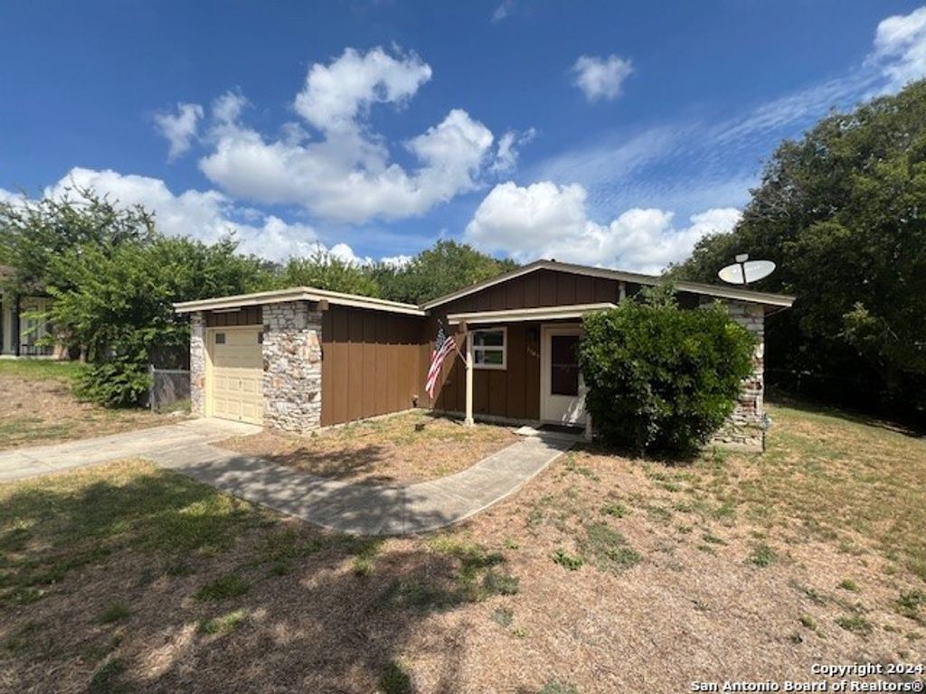 7705 Marigold Trace, Live Oak, TX 78233