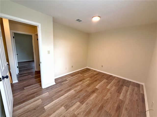 1404 E O Street, Russellville, AR 72801