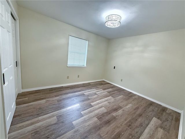 1404 E O Street, Russellville, AR 72801