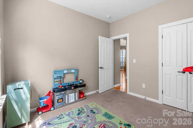 10507 Bere Island Drive, Charlotte, NC 28278