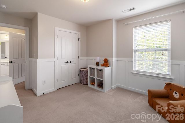 10507 Bere Island Drive, Charlotte, NC 28278