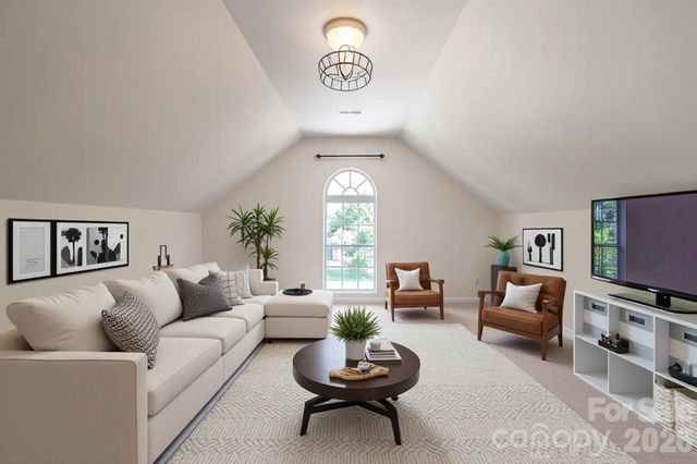 10507 Bere Island Drive, Charlotte, NC 28278