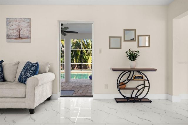 625 W OLYMPIA AVENUE, Punta Gorda, FL 33950