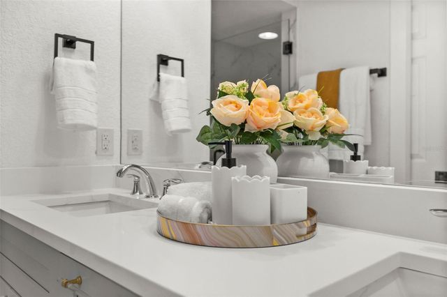 625 W OLYMPIA AVENUE, Punta Gorda, FL 33950