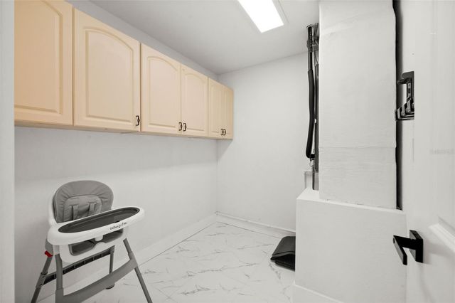 625 W OLYMPIA AVENUE, Punta Gorda, FL 33950