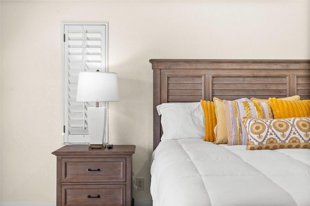 625 W OLYMPIA AVENUE, Punta Gorda, FL 33950