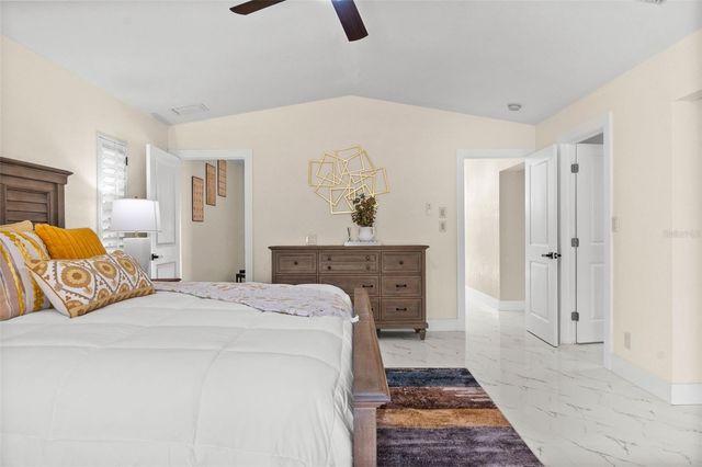 625 W OLYMPIA AVENUE, Punta Gorda, FL 33950