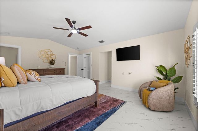 625 W OLYMPIA AVENUE, Punta Gorda, FL 33950