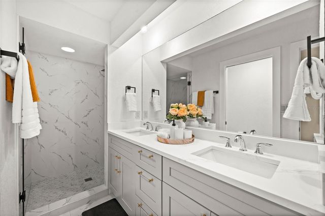 625 W OLYMPIA AVENUE, Punta Gorda, FL 33950