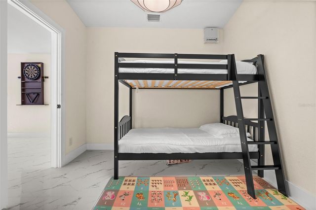 625 W OLYMPIA AVENUE, Punta Gorda, FL 33950