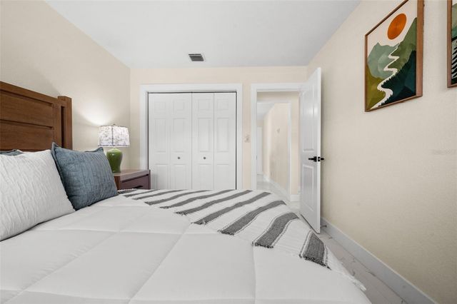 625 W OLYMPIA AVENUE, Punta Gorda, FL 33950