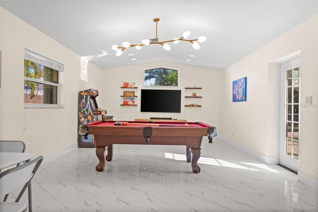 625 W OLYMPIA AVENUE, Punta Gorda, FL 33950