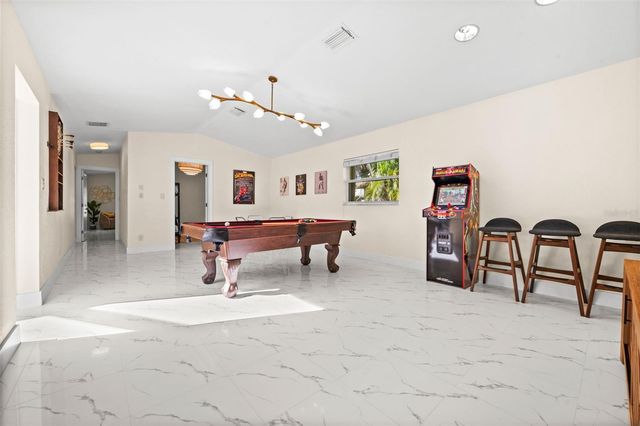 625 W OLYMPIA AVENUE, Punta Gorda, FL 33950