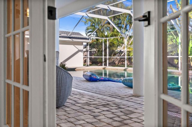 625 W OLYMPIA AVENUE, Punta Gorda, FL 33950