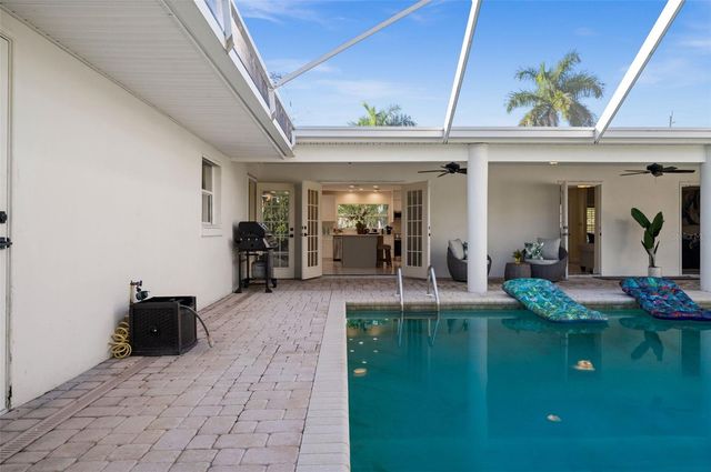 625 W OLYMPIA AVENUE, Punta Gorda, FL 33950