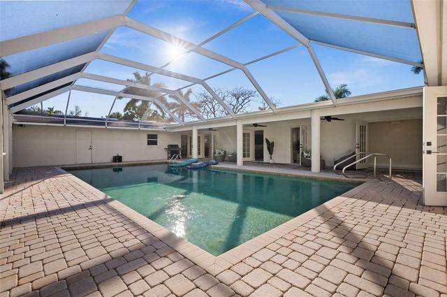 625 W OLYMPIA AVENUE, Punta Gorda, FL 33950