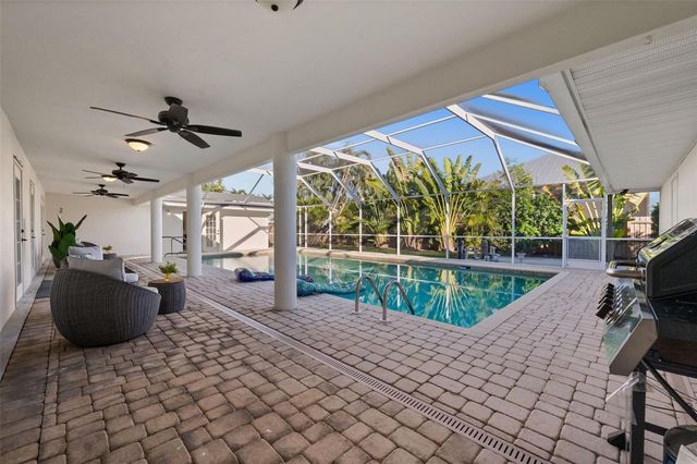 625 W OLYMPIA AVENUE, Punta Gorda, FL 33950