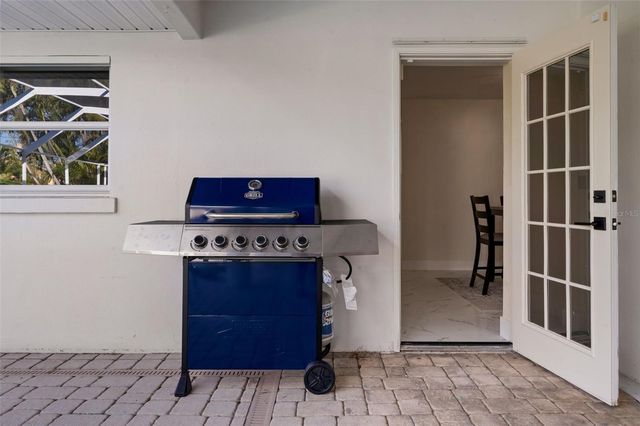 625 W OLYMPIA AVENUE, Punta Gorda, FL 33950