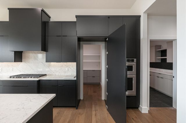 5546 E Cavalcade Lane, Springfield, MO 65802