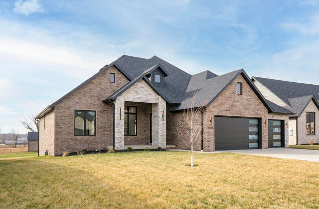 5546 E Cavalcade Lane, Springfield, MO 65802