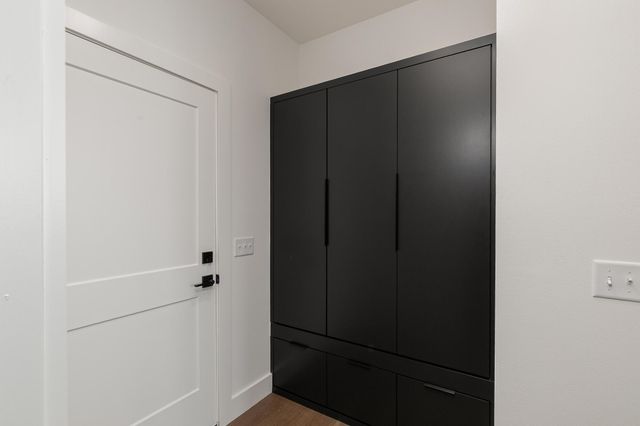 5546 E Cavalcade Lane, Springfield, MO 65802