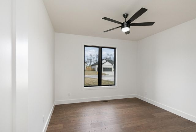 5546 E Cavalcade Lane, Springfield, MO 65802