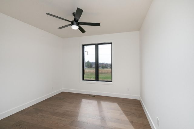 5546 E Cavalcade Lane, Springfield, MO 65802