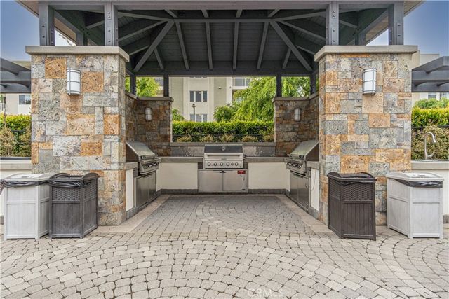 5560 Boardwalk 105, Hawthorne, CA 90250