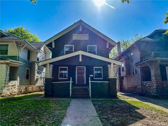 3719 Benton Boulevard, Kansas City, MO 64128