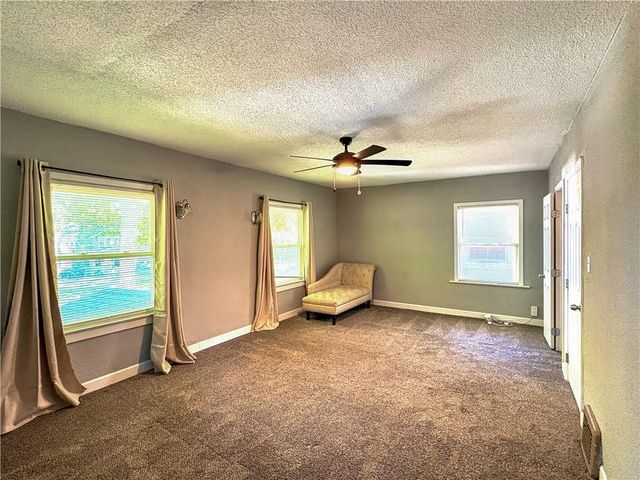 3719 Benton Boulevard, Kansas City, MO 64128