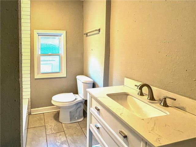 3719 Benton Boulevard, Kansas City, MO 64128