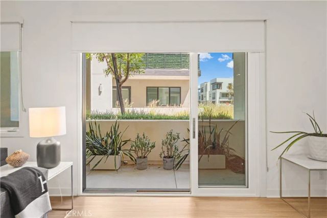 65 ballast point, Tustin, CA 92782