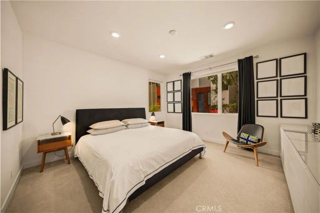 65 ballast point, Tustin, CA 92782
