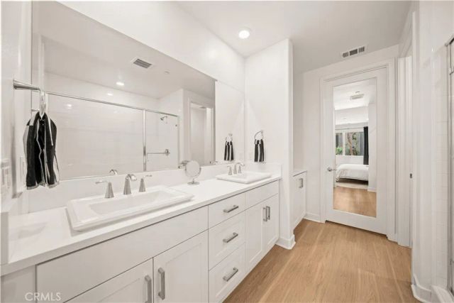 65 ballast point, Tustin, CA 92782