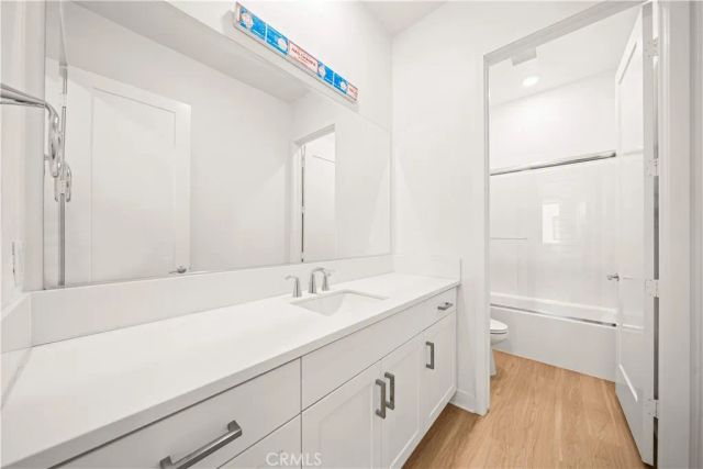 65 ballast point, Tustin, CA 92782