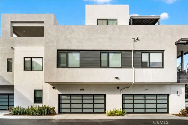 65 ballast point, Tustin, CA 92782
