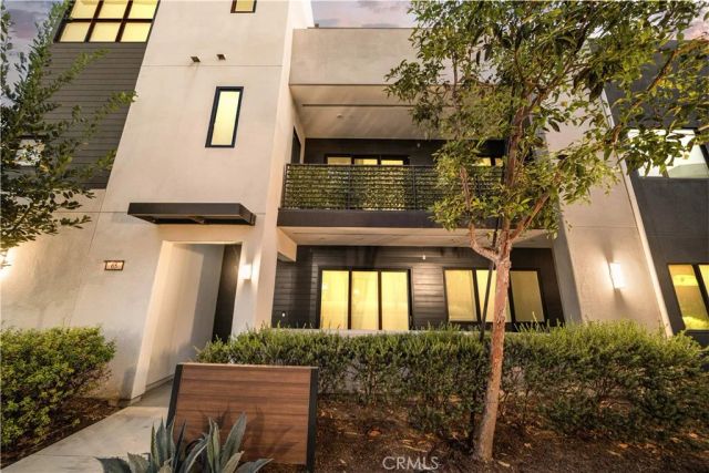 65 ballast point, Tustin, CA 92782