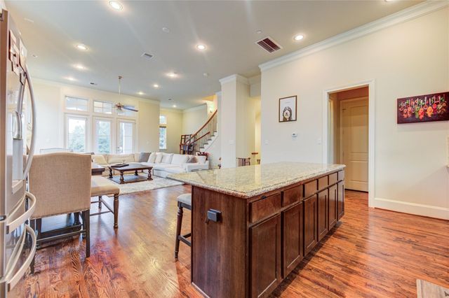 1802 Dart Street, Houston, TX 77007