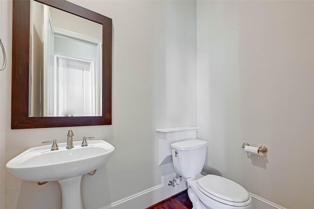 1802 Dart Street, Houston, TX 77007