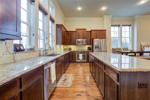 1802 Dart Street, Houston, TX 77007