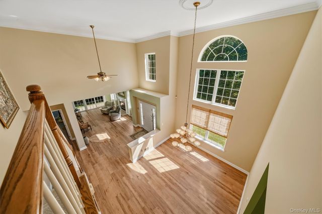 10 Willow Court, Tuxedo Park, NY 10987